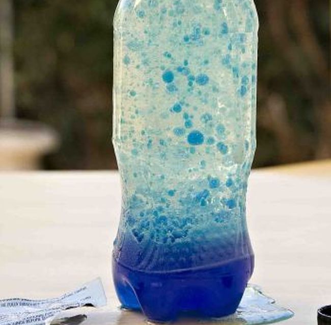 5th Grade Science Lava Lamp Educationcom Soda bottle filled with blue liquid floating in globules (Fifth Grade Science)